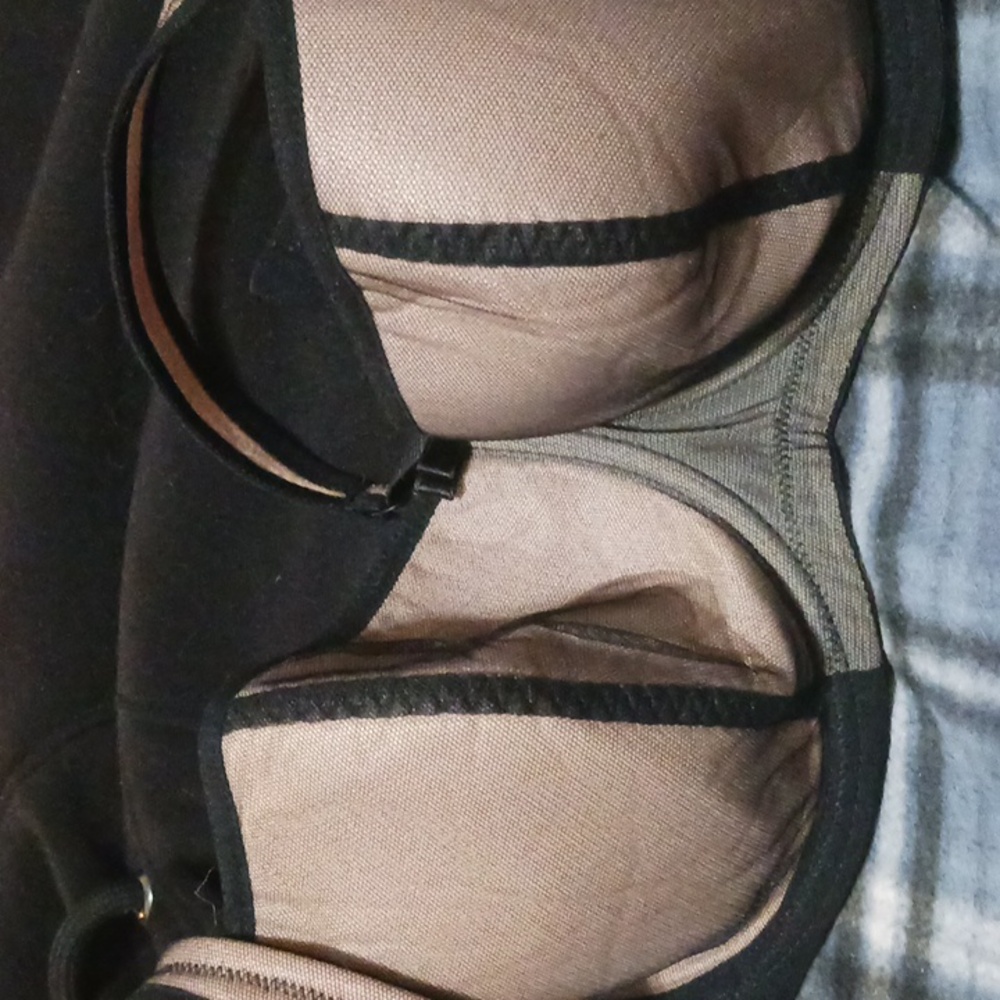 Bra